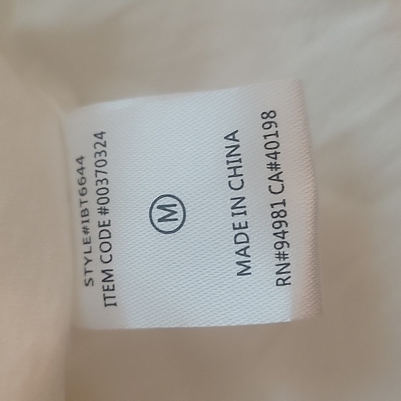 Forever 21 White V-Neck Cropped Knot Front with Puffy Sleeves Blouse, Size: M - Picture 8 of 9